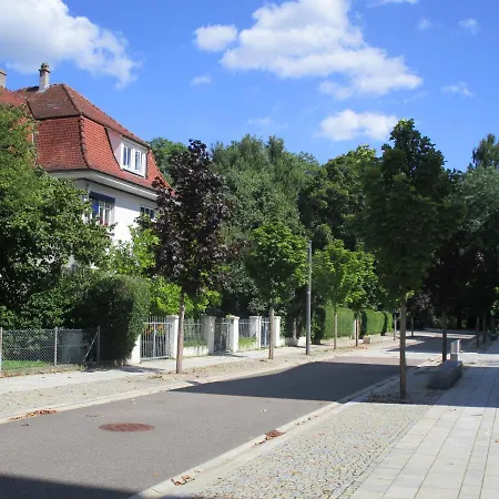 Am Rosenfelspark
